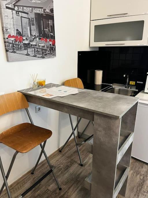 Leilighet Cozy 1-bdroom In The Centre, Free Parking