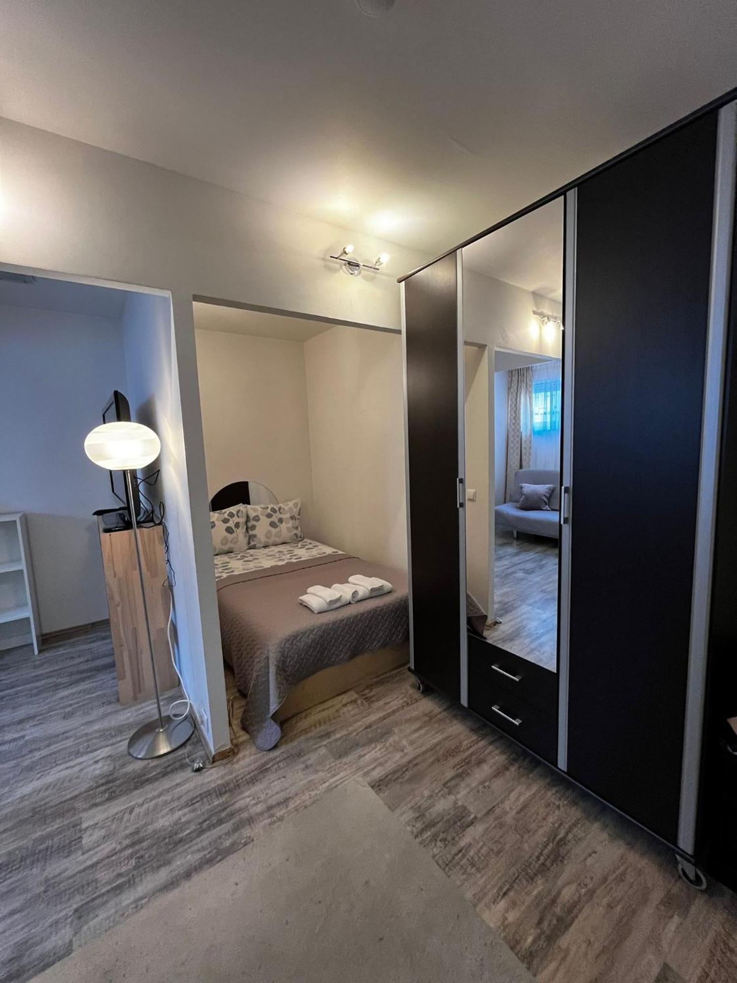 Cozy 1-bdroom In The Centre, Free Parking Leilighet *