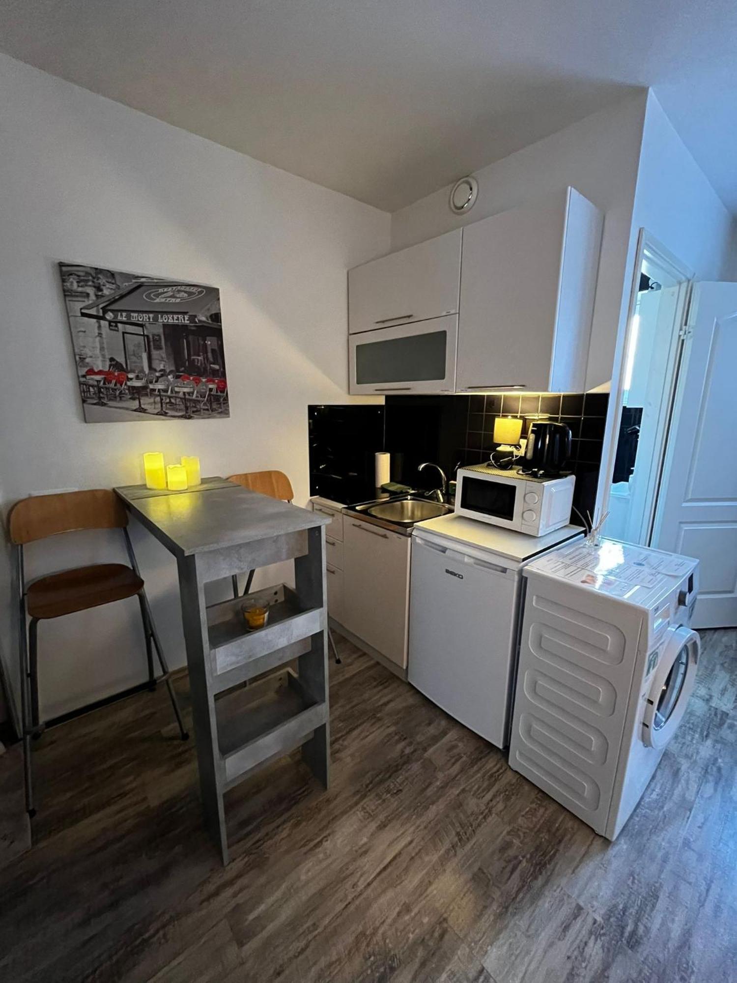 Leilighet Cozy 1-bdroom In The Centre, Free Parking Tallinn