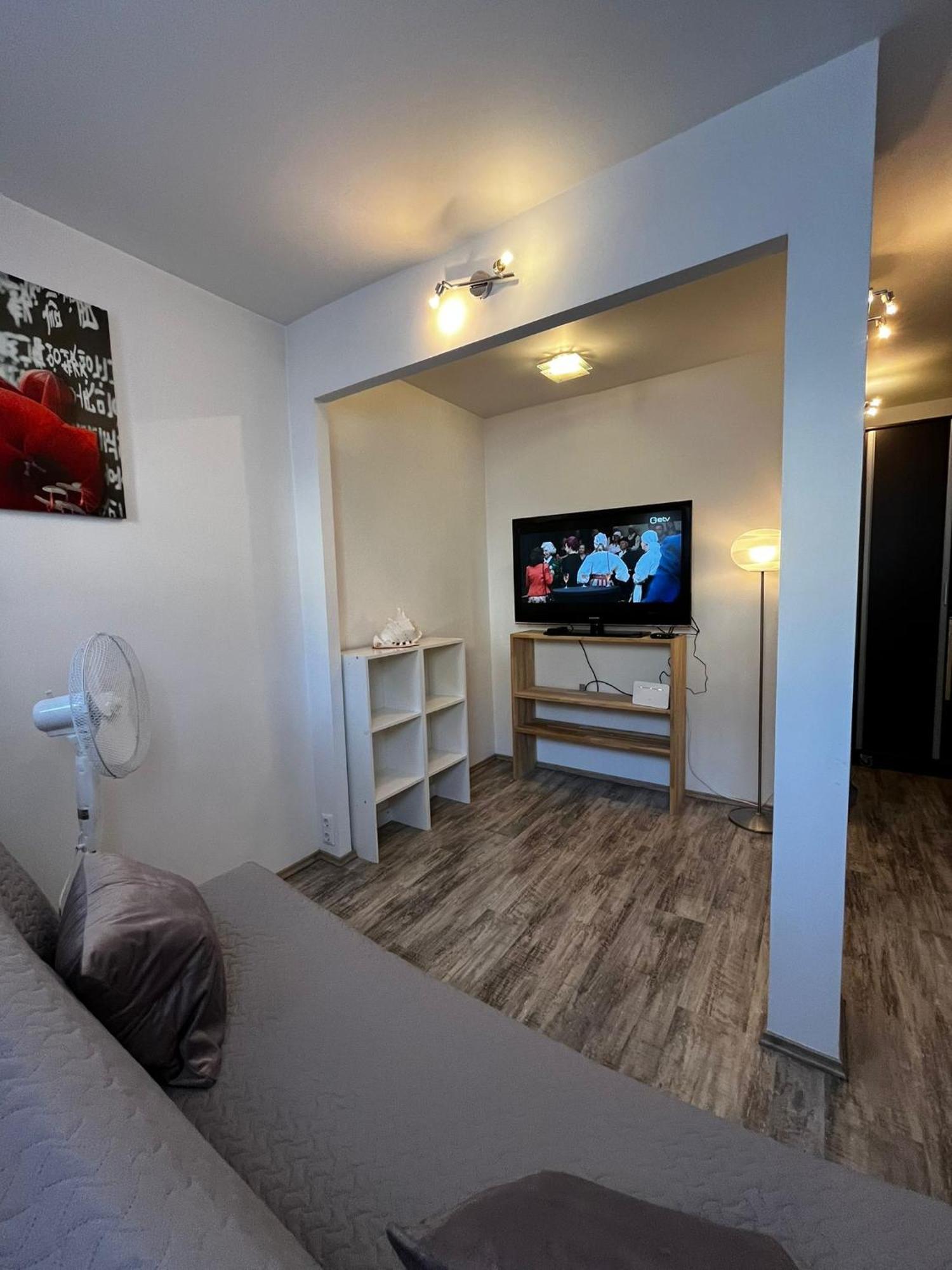 Leilighet Cozy 1-bdroom In The Centre, Free Parking *